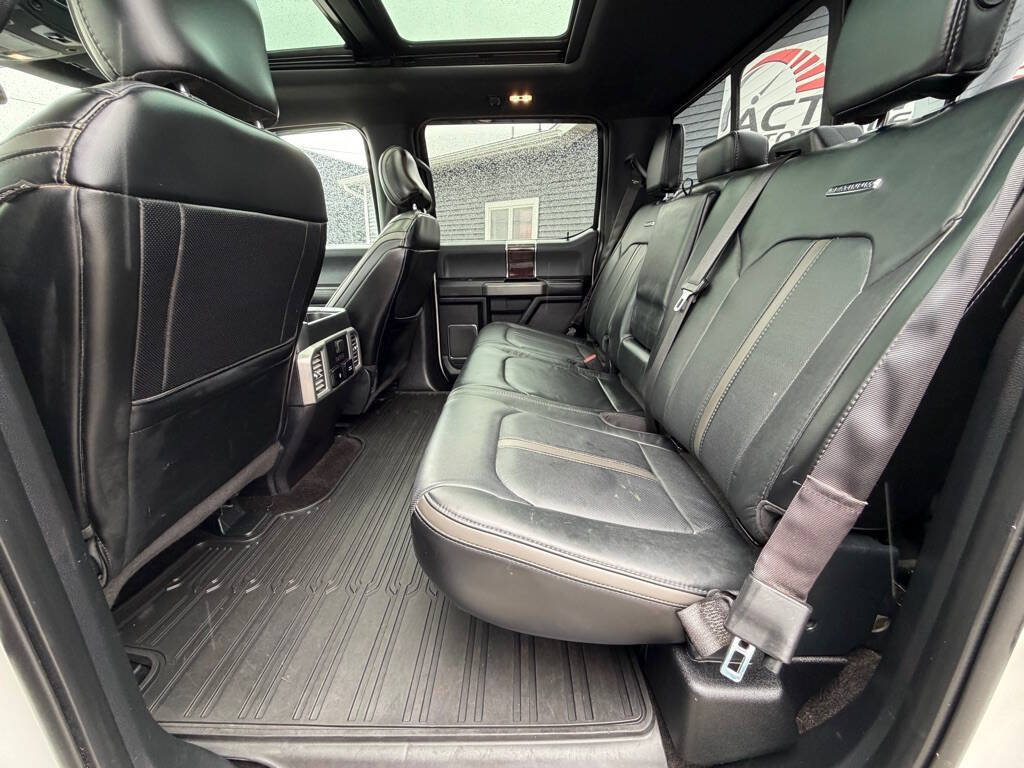 Used 2017 Ford F150 Platinum w/ Equipment Group 701A Luxury AWD/4WD image 38