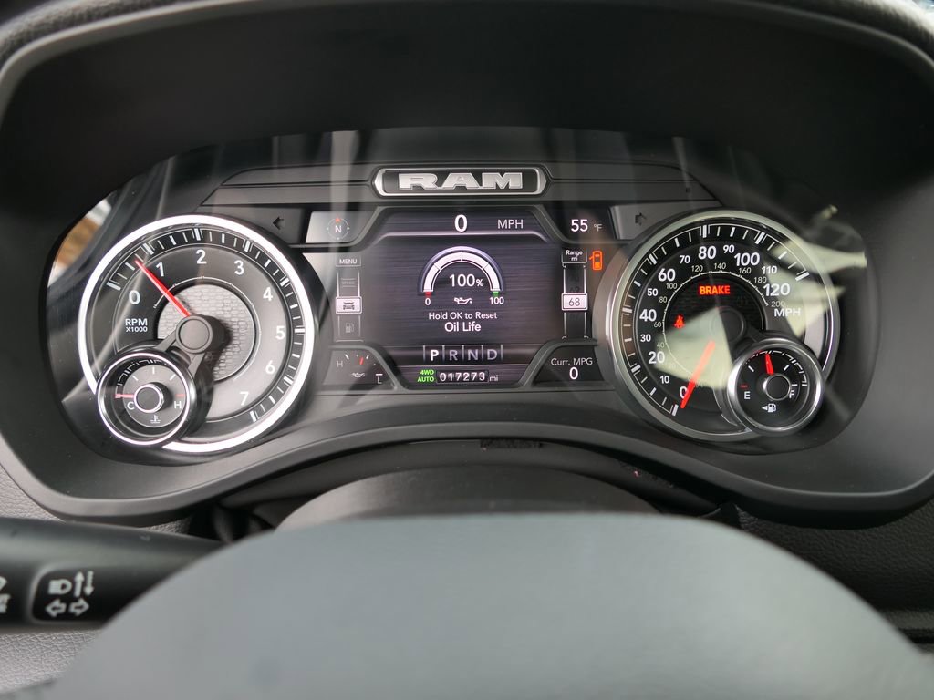 Used 2022 RAM 1500 Laramie image 16