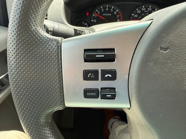Used 2013 Nissan Frontier SV RWD image 27