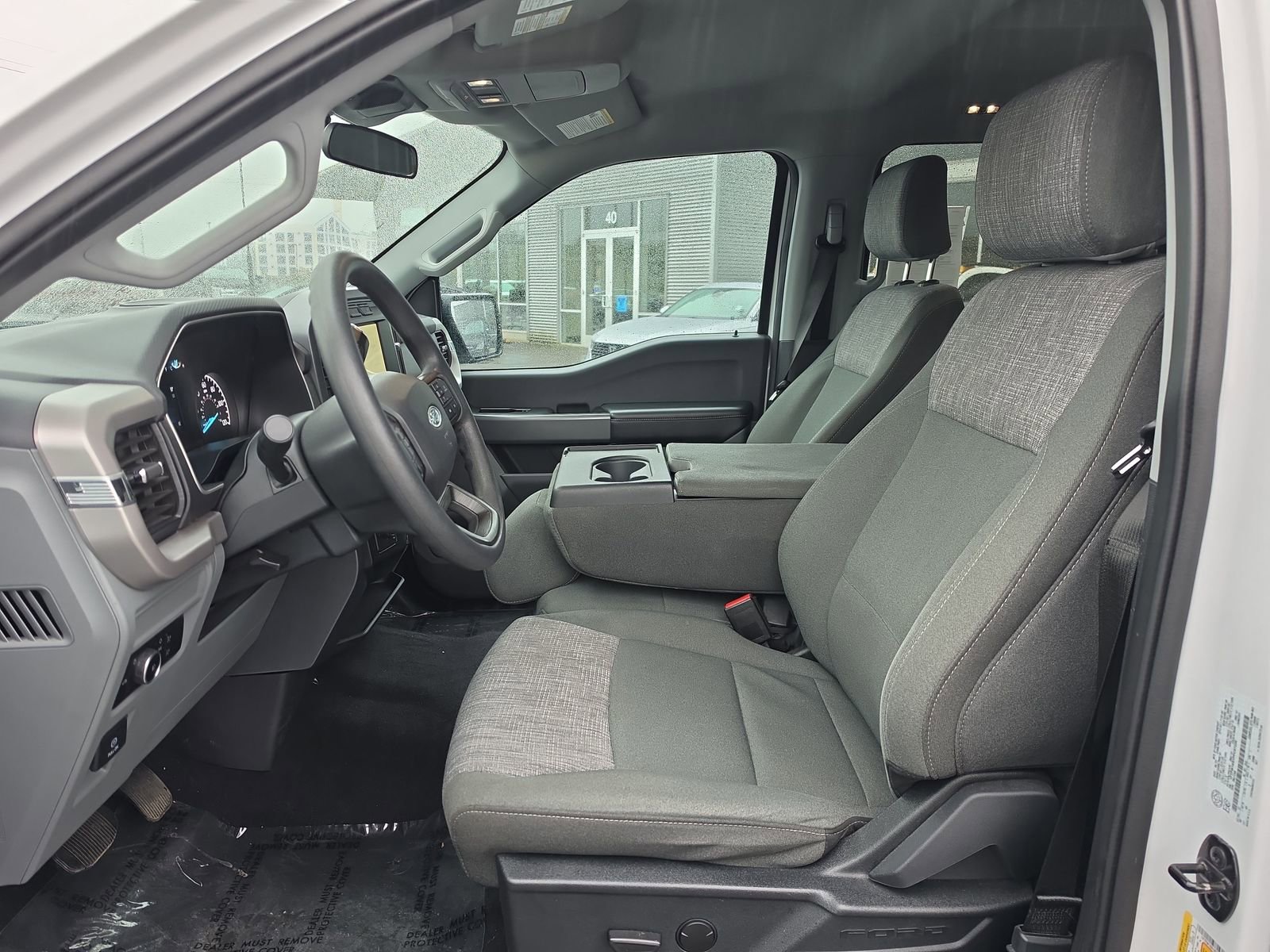 Used 2023 Ford F150 XLT w/ Trailer Tow Package image 10