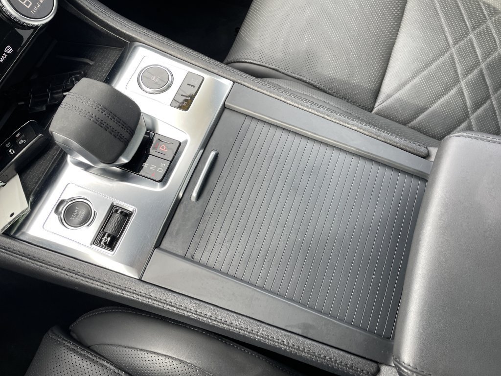 Used 2023 Jaguar F-PACE S AWD/4WD image 21