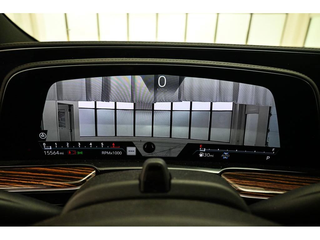 Certified 2024 Cadillac Escalade ESV Premium Luxury w/ LPO, Floor Liner Package AWD/4WD image 40