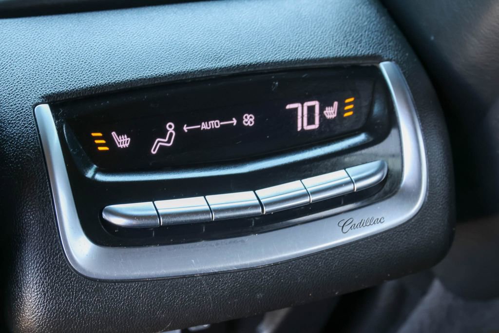 Used 2020 Cadillac XT6 Sport w/ Platinum Package AWD/4WD image 22