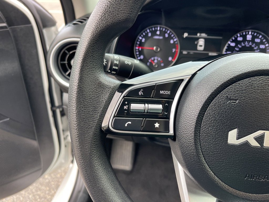 Used 2024 Kia Forte LXS image 16