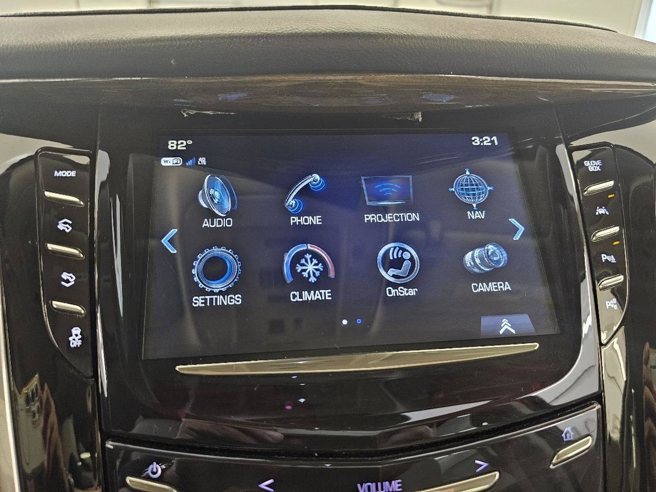 Used 2020 Cadillac Escalade Luxury AWD/4WD image 20