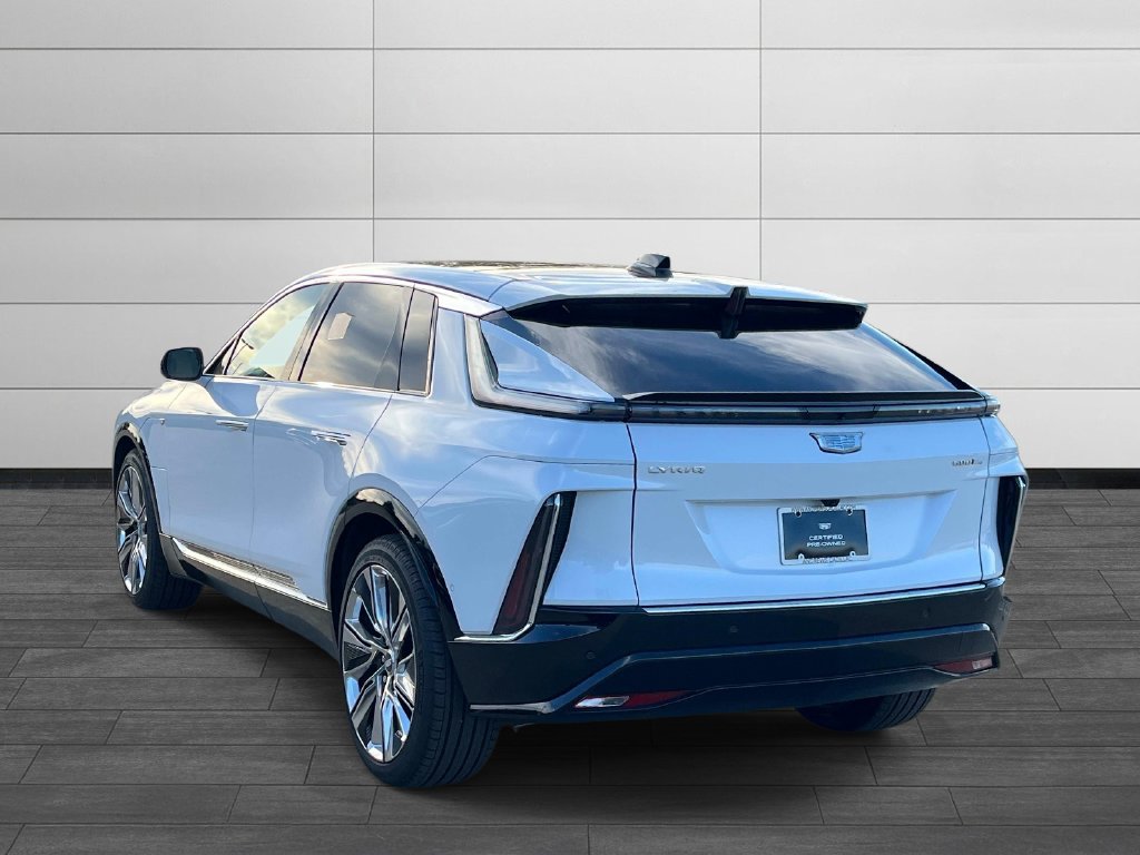 Certified 2026 Cadillac Lyriq Signature Luxury w/ Nappa Leather Package AWD/4WD image 2