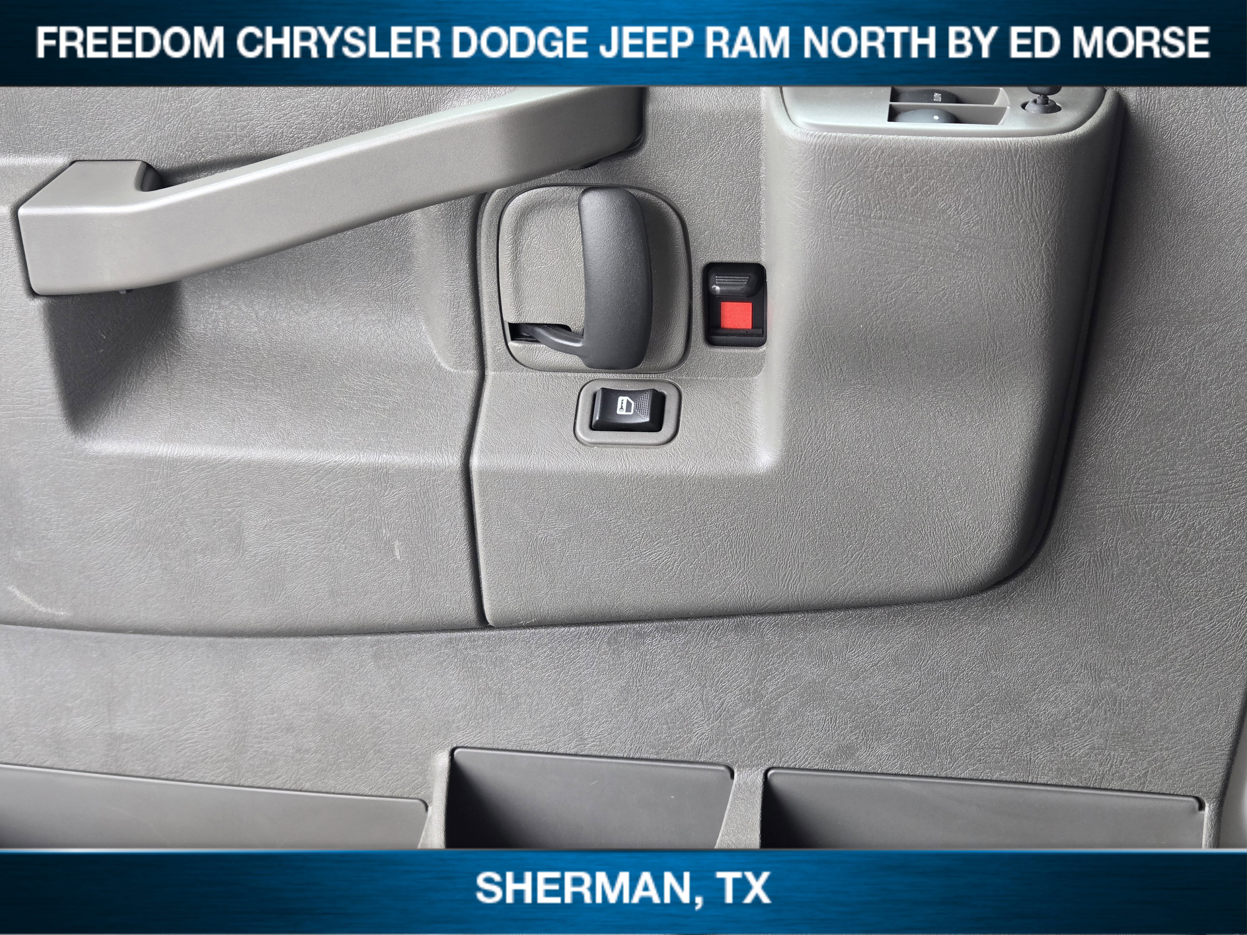 Used 2023 Chevrolet Express 3500 LS image 17