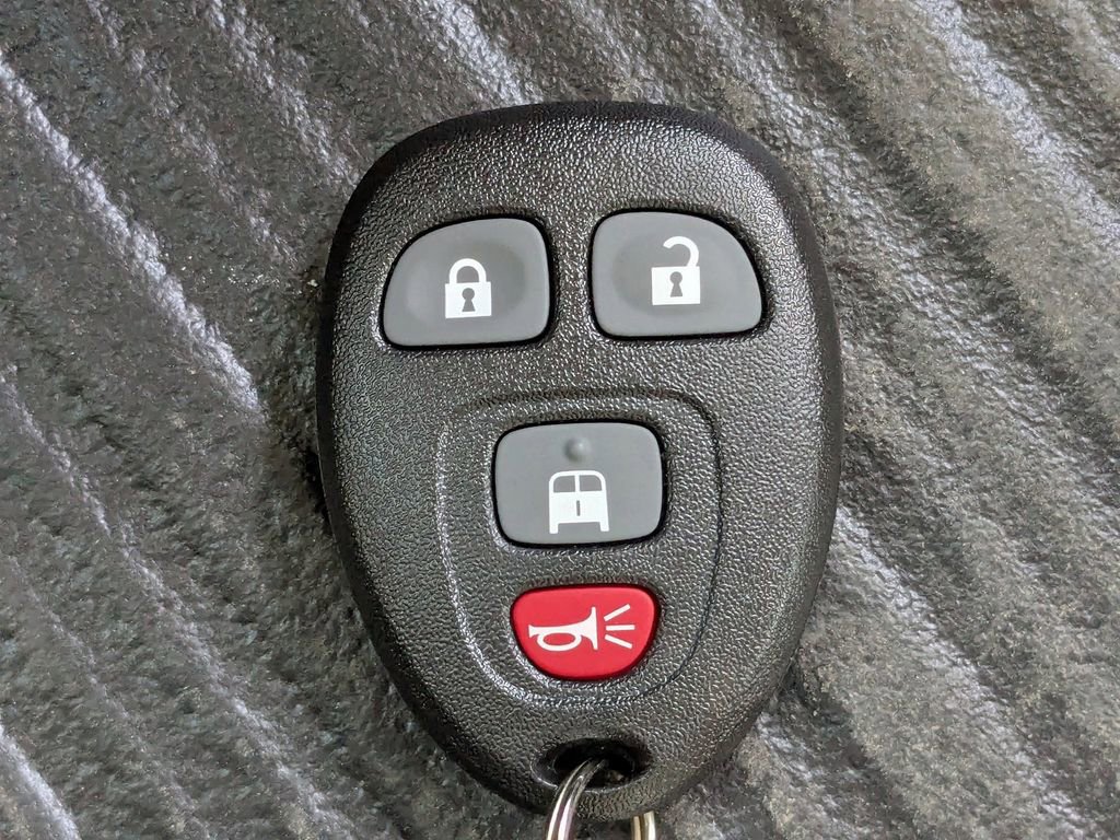 New 2025 Chevrolet Express 2500 w/ Driver Convenience Package RWD image 30