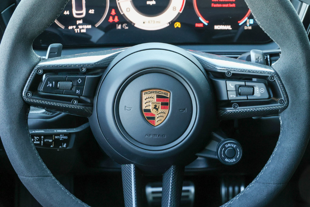New 2026 Porsche Cayenne GTS AWD/4WD image 45
