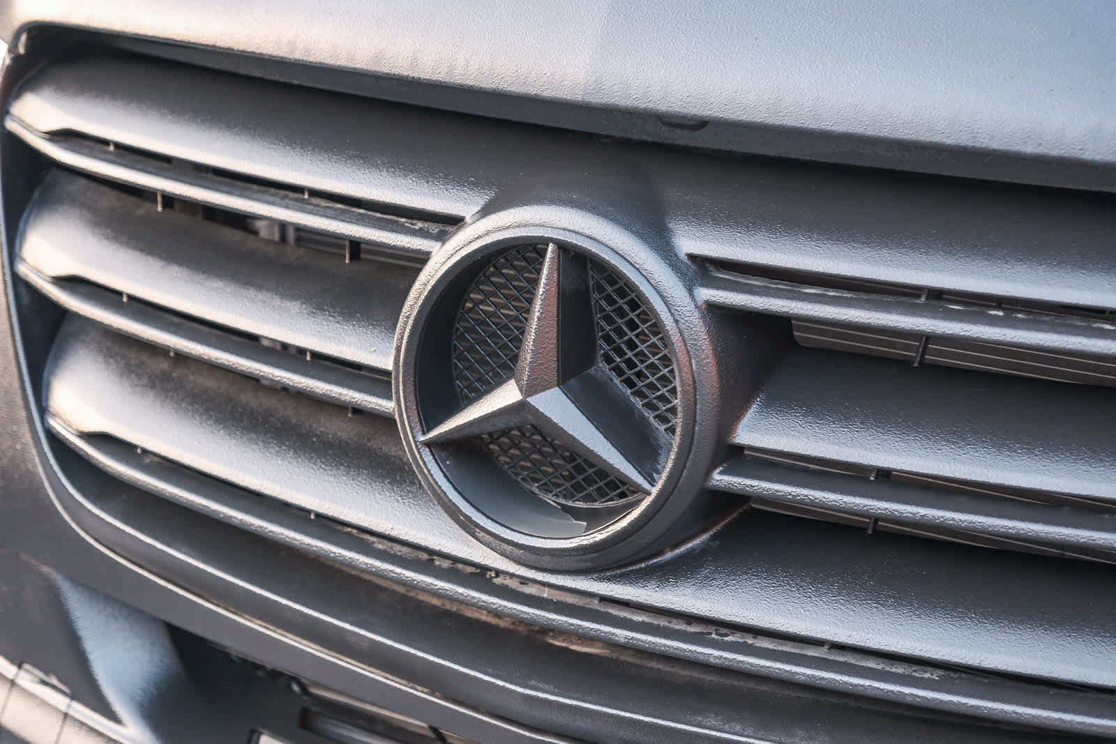 Used 2024 Mercedes-Benz Sprinter 2500 w/ Acoustic Package image 26