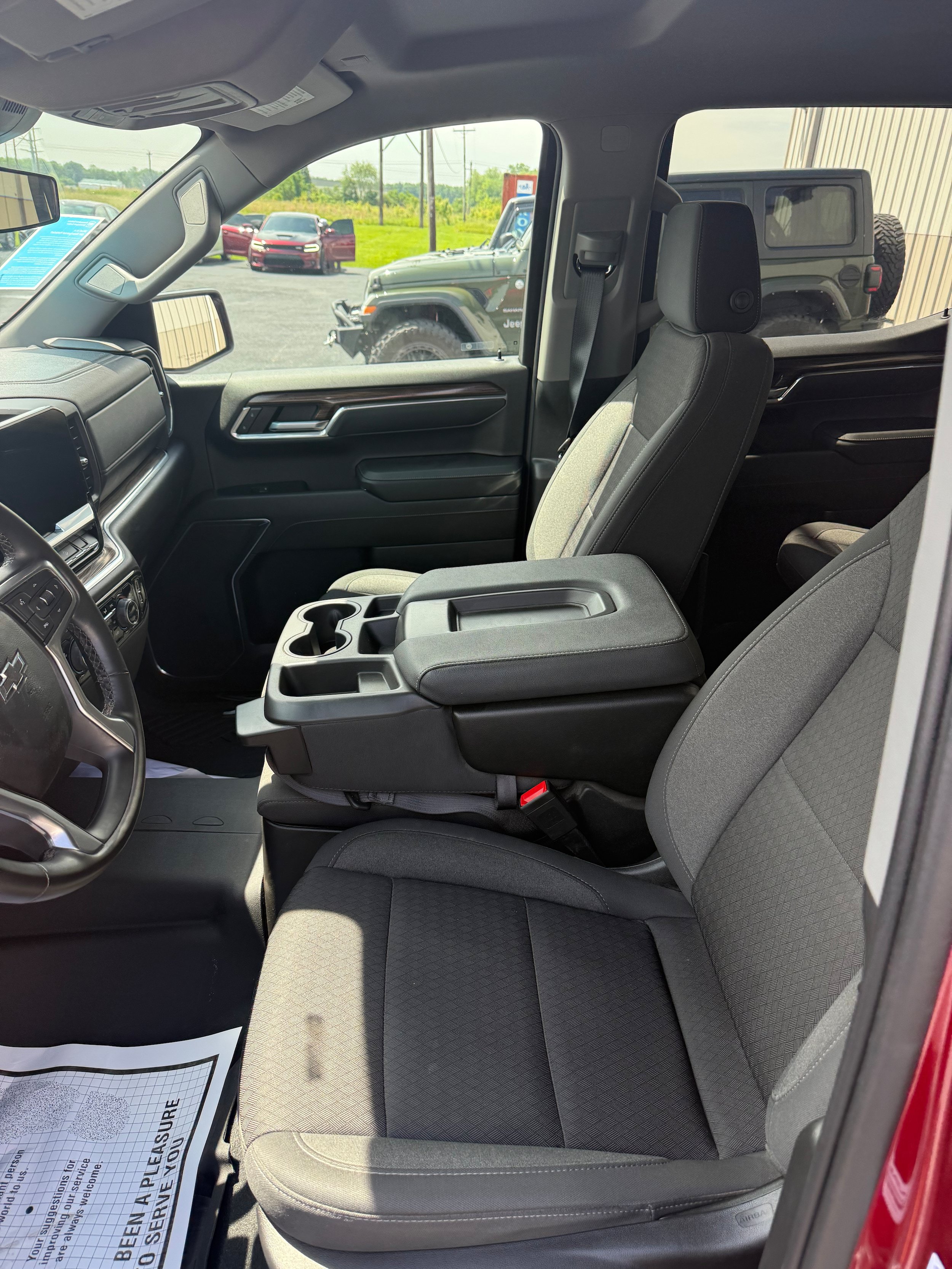 Used 2023 Chevrolet Silverado 1500 RST AWD/4WD image 17