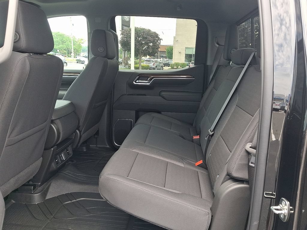 New 2026 Chevrolet Silverado 1500 LT w/ Safety Package AWD/4WD image 5