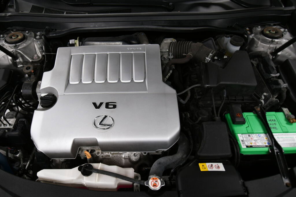 Used 2017 Lexus ES 350 w/ Navigation System Package image 36