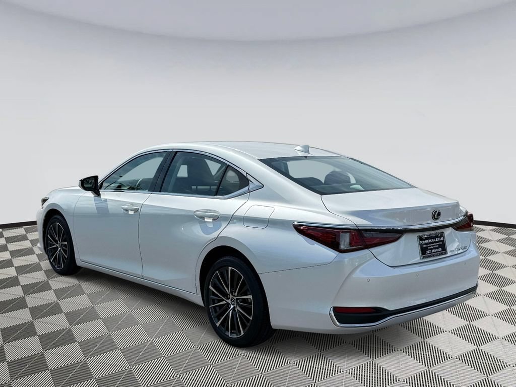 Used 2024 Lexus ES 250 w/ Premium Package AWD/4WD image 4