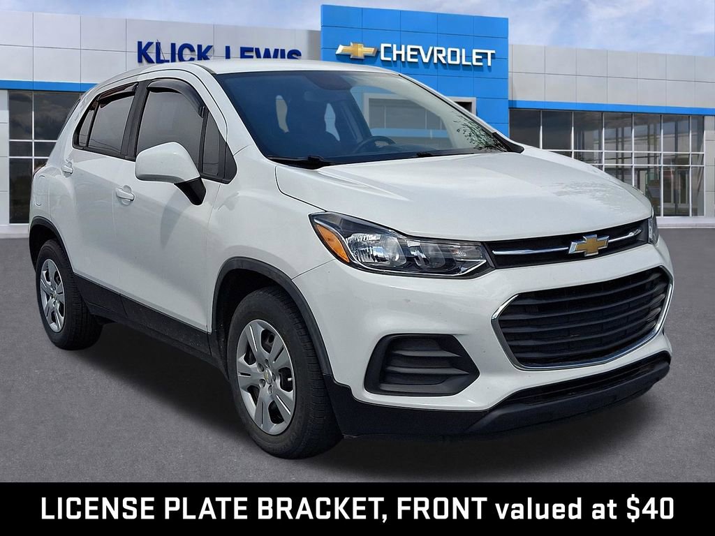 Used 2018 Chevrolet Trax LS image 1