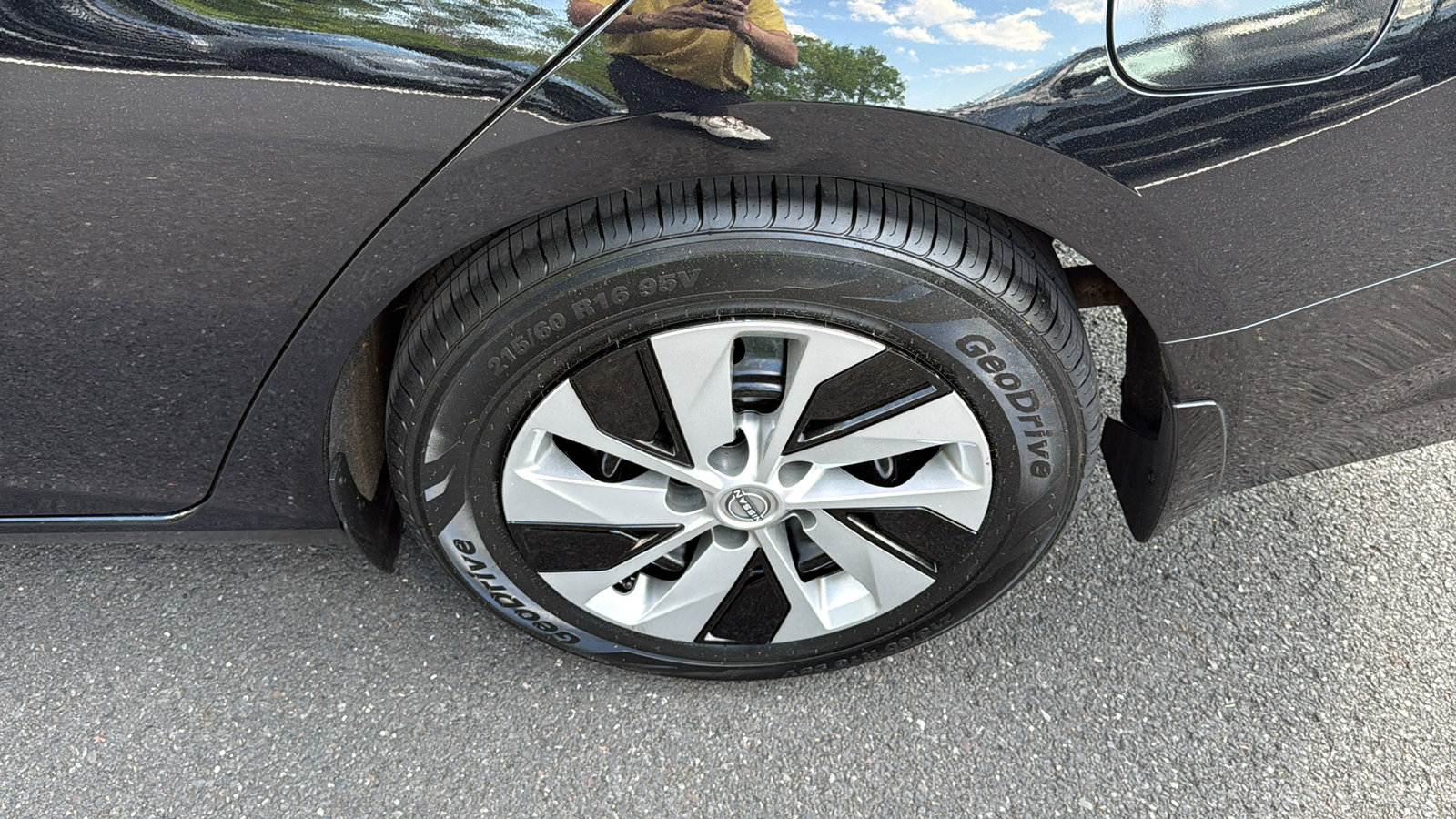 Certified 2024 Nissan Altima 2.5 S FWD image 21