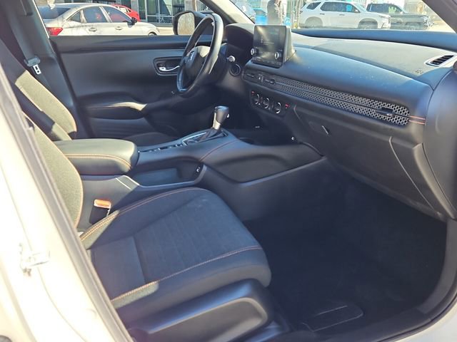 Used 2023 Honda HR-V Sport image 12