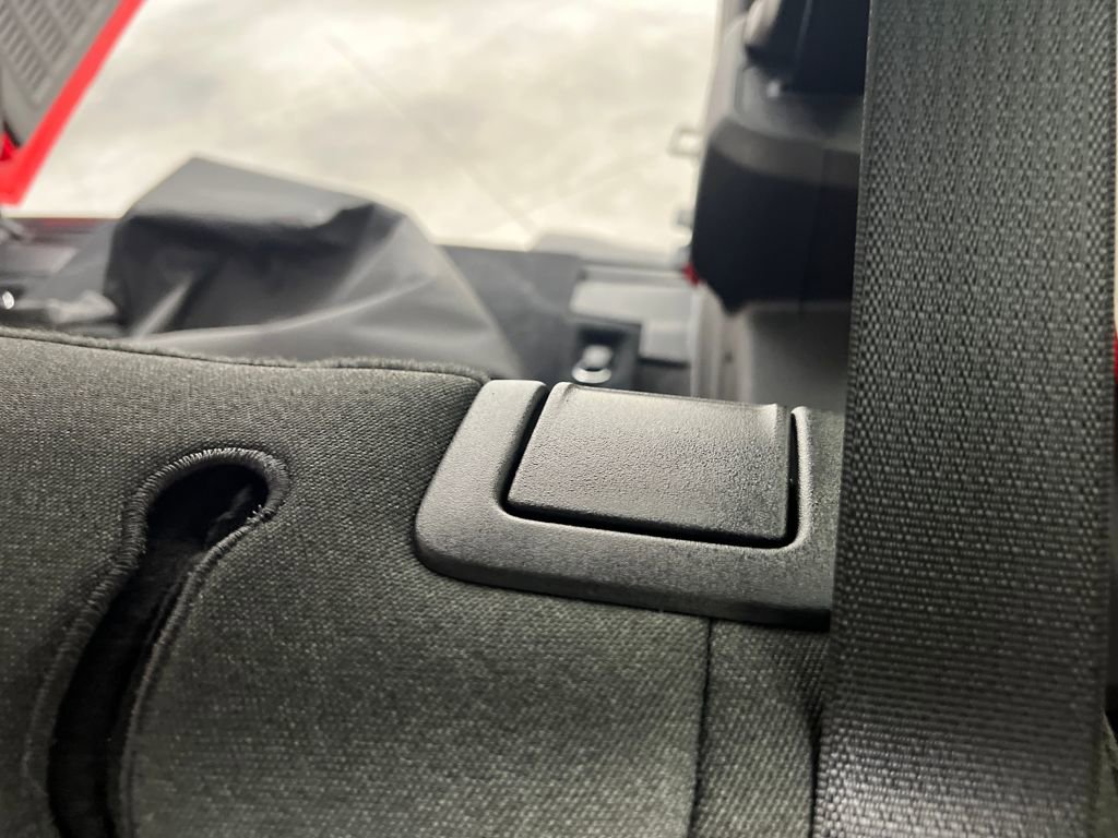 Used 2025 Jeep Wrangler Sahara 4xe image 14