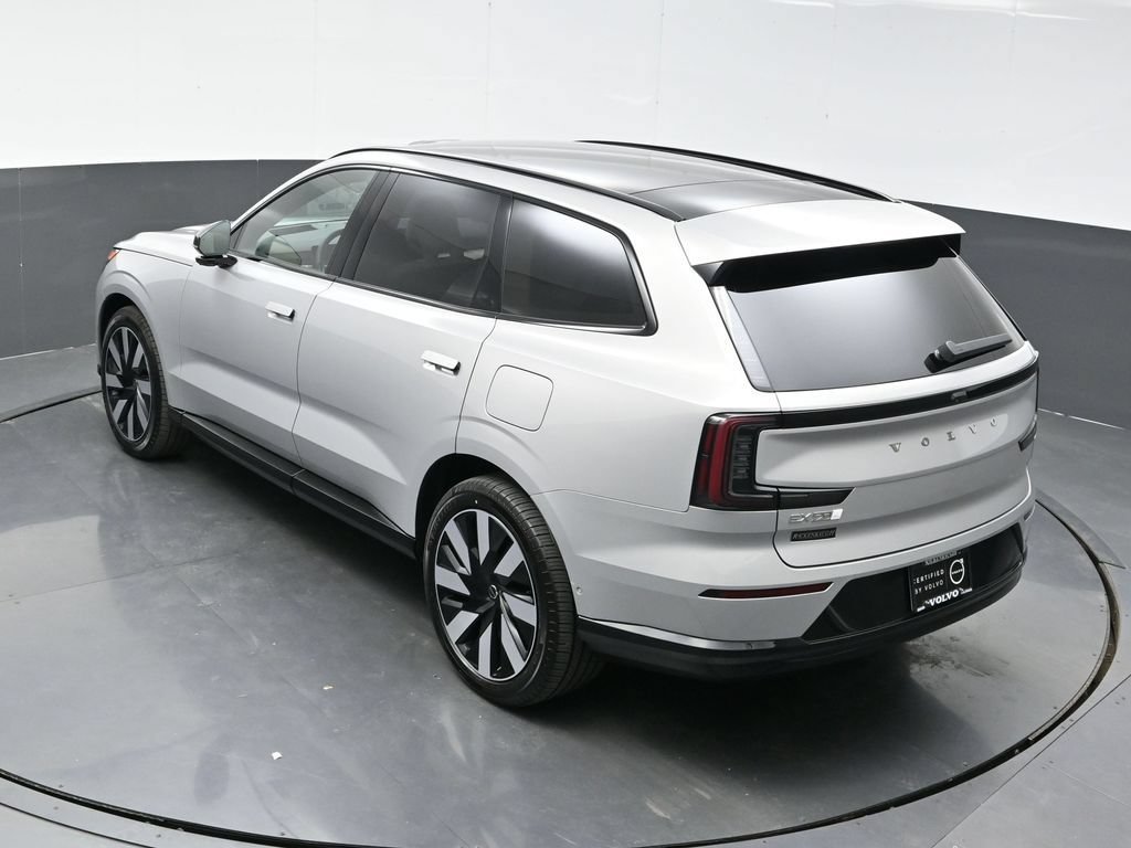 New 2025 Volvo EX90 Ultra AWD/4WD image 32