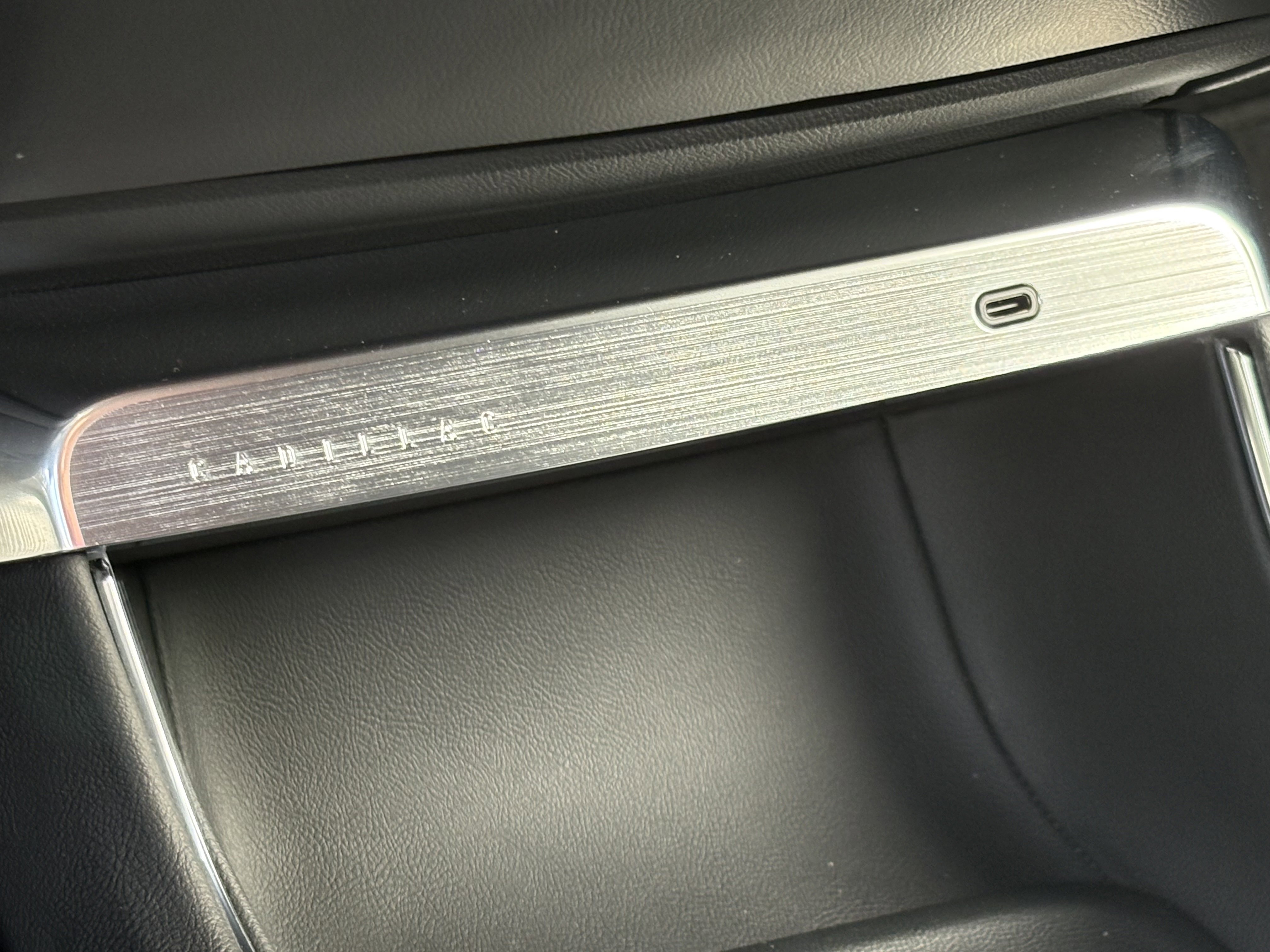 Certified 2024 Cadillac Lyriq Luxury AWD/4WD image 27