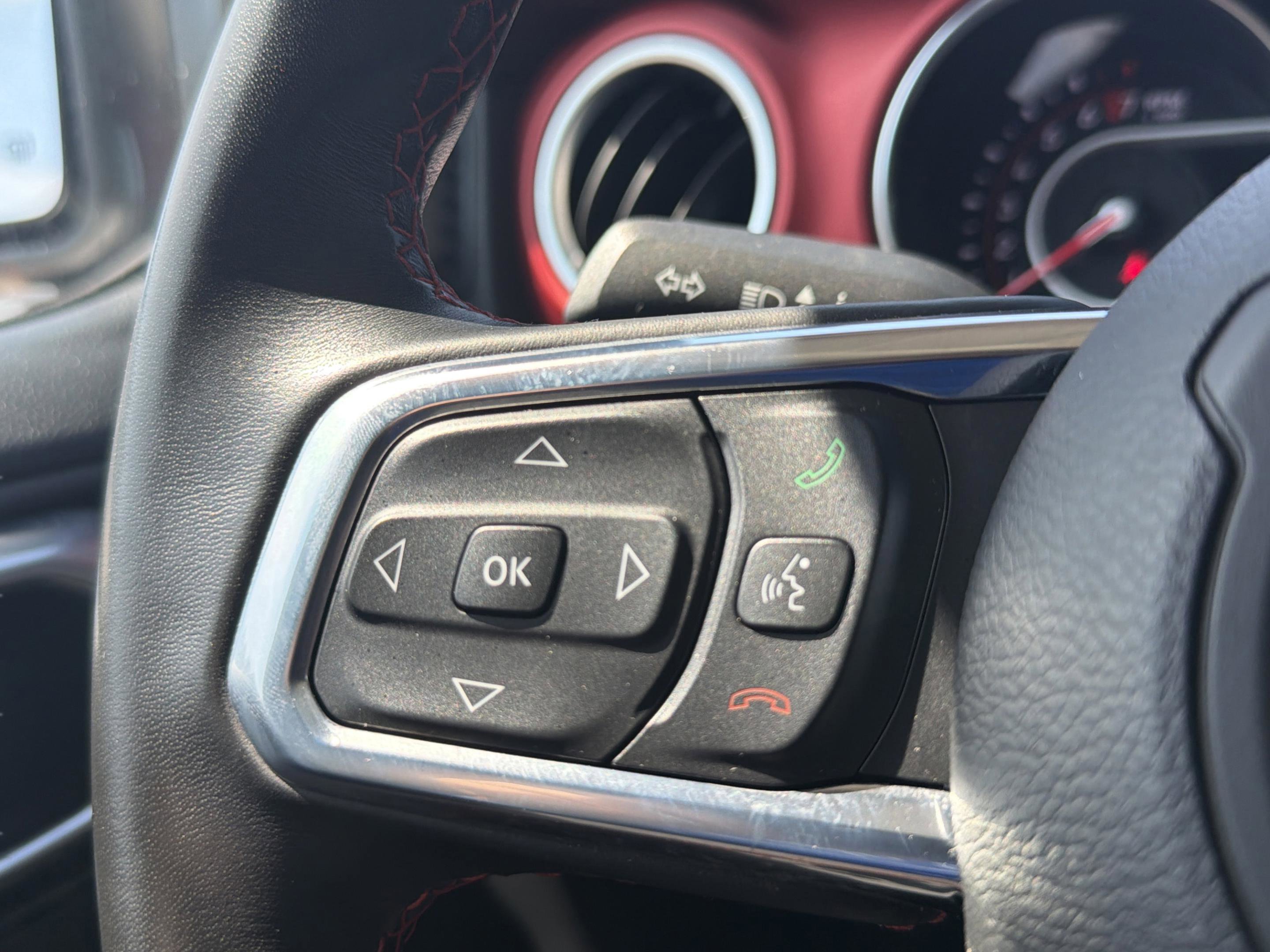 Used 2020 Jeep Gladiator Rubicon image 13