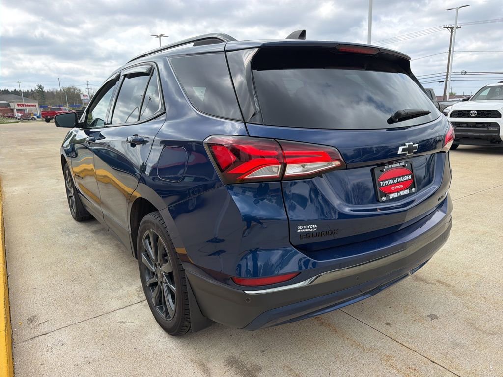 Used 2022 Chevrolet Equinox RS w/ Infotainment Package AWD/4WD image 8