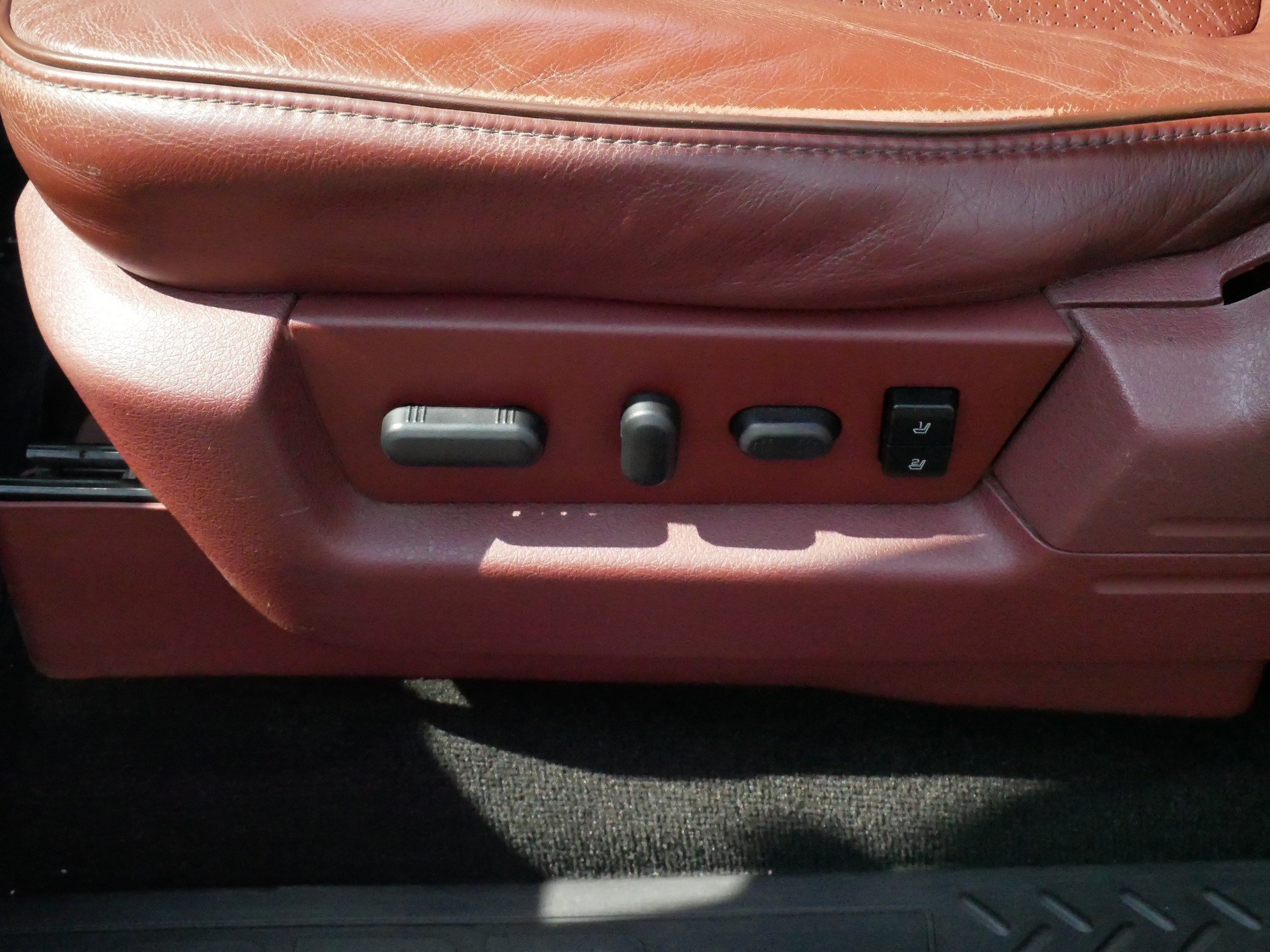 Used 2013 Ford F150 King Ranch w/ King Ranch Luxury Pkg AWD/4WD image 20