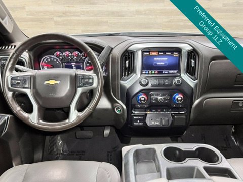 Used 2020 Chevrolet Silverado 1500 LTZ AWD/4WD image 2