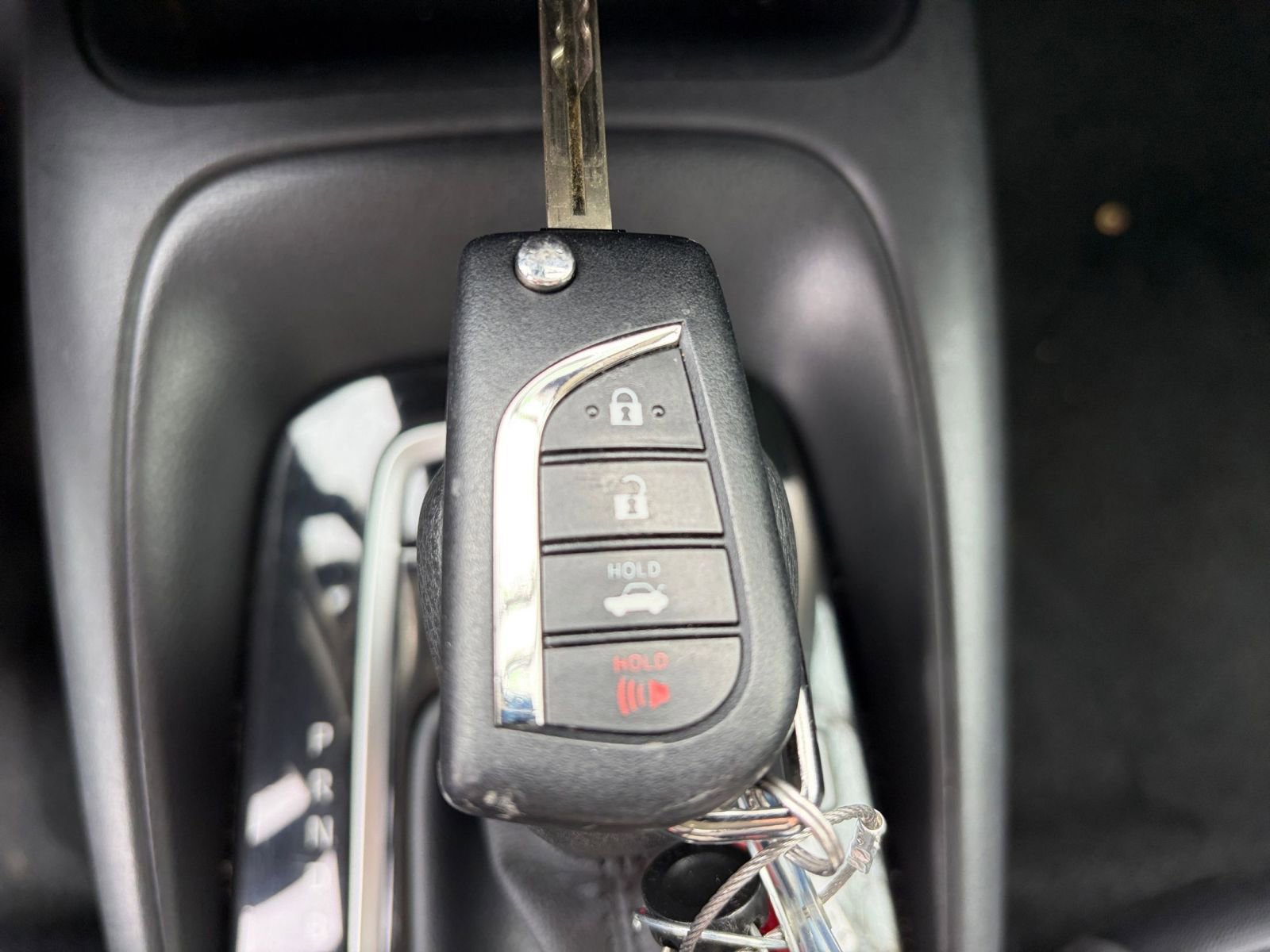 Used 2025 Toyota Corolla LE image 21