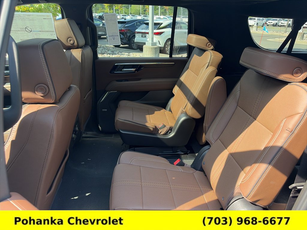 New 2026 Chevrolet Suburban High Country w/ Sun And Tow Package AWD/4WD image 27