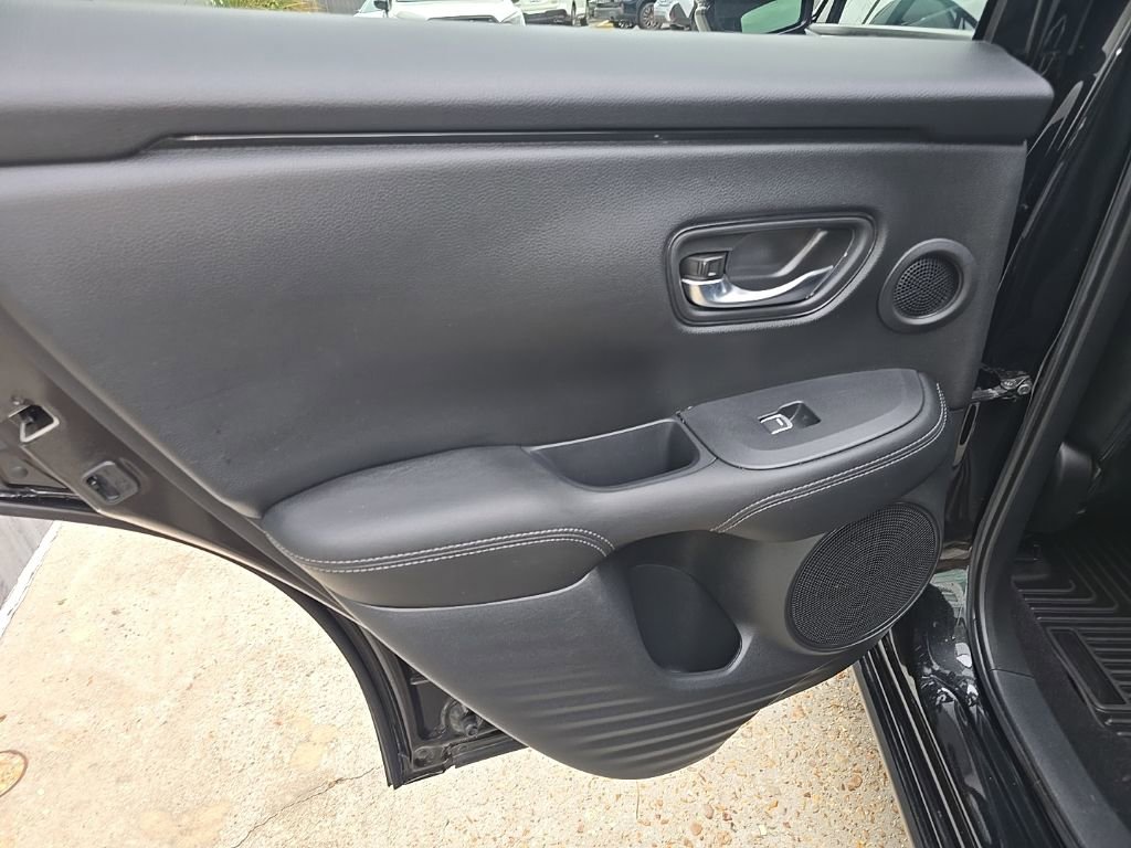 Used 2024 Honda HR-V EX-L image 37