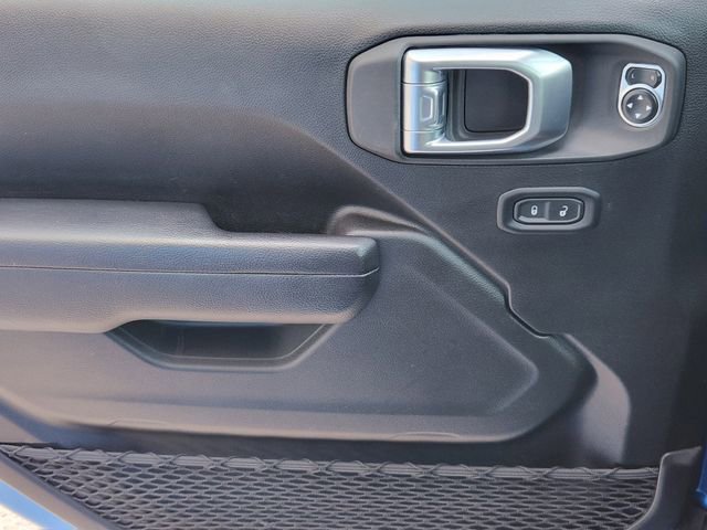 Certified 2024 Jeep Gladiator Willys image 23