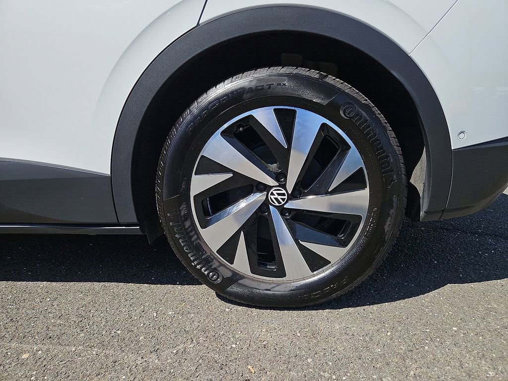 Certified 2023 Volkswagen ID.4 Pro RWD image 9