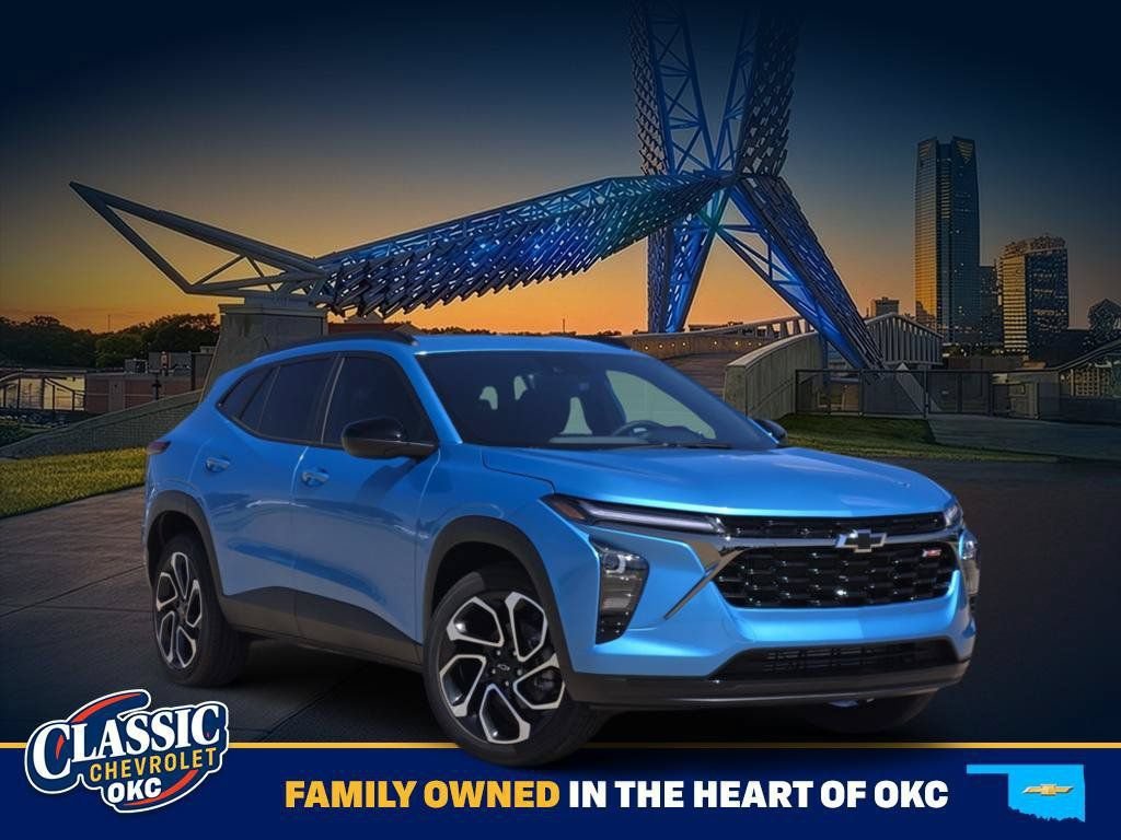 New 2026 Chevrolet Trax RS w/ Sunroof Package FWD video 1