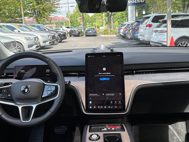 Certified 2025 Volvo EX90 Ultra AWD/4WD image 24
