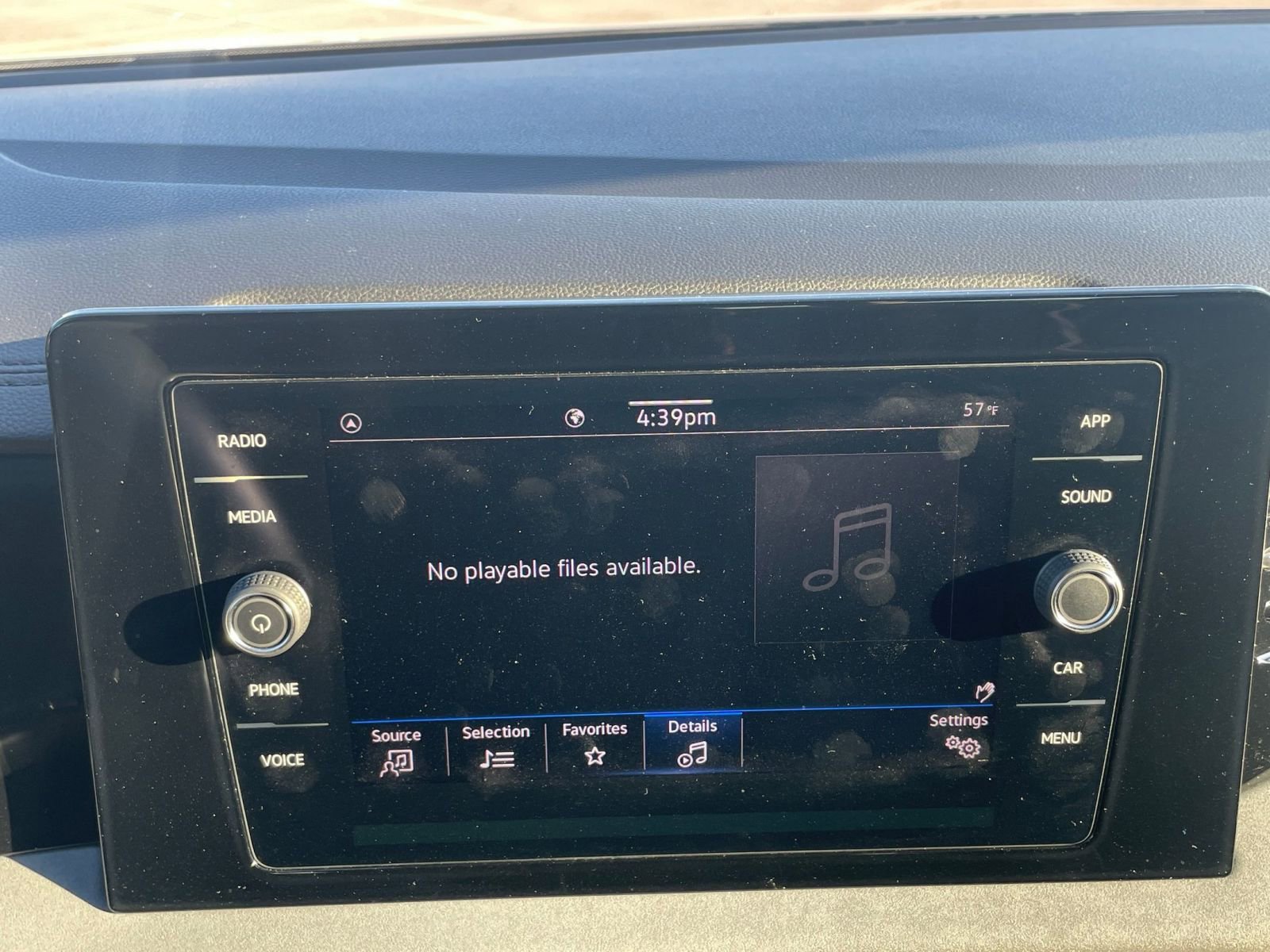 Used 2025 Volkswagen Jetta SE image 20