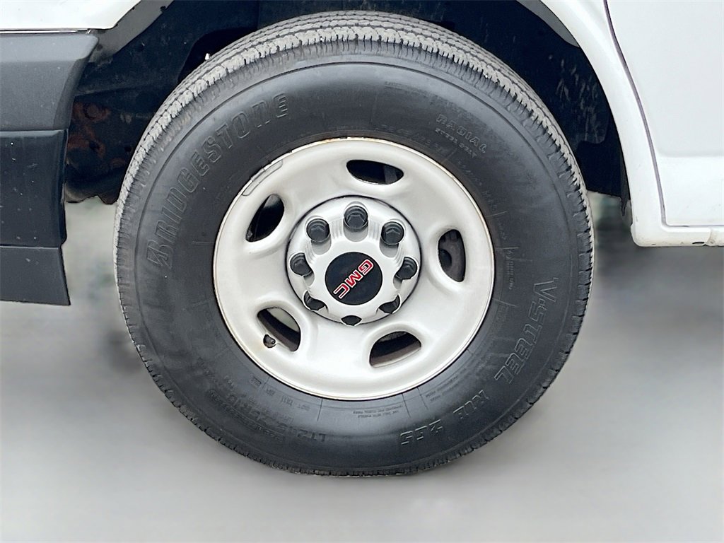 Used 2023 GMC Savana 2500 w/ Driver Convenience Package image 26