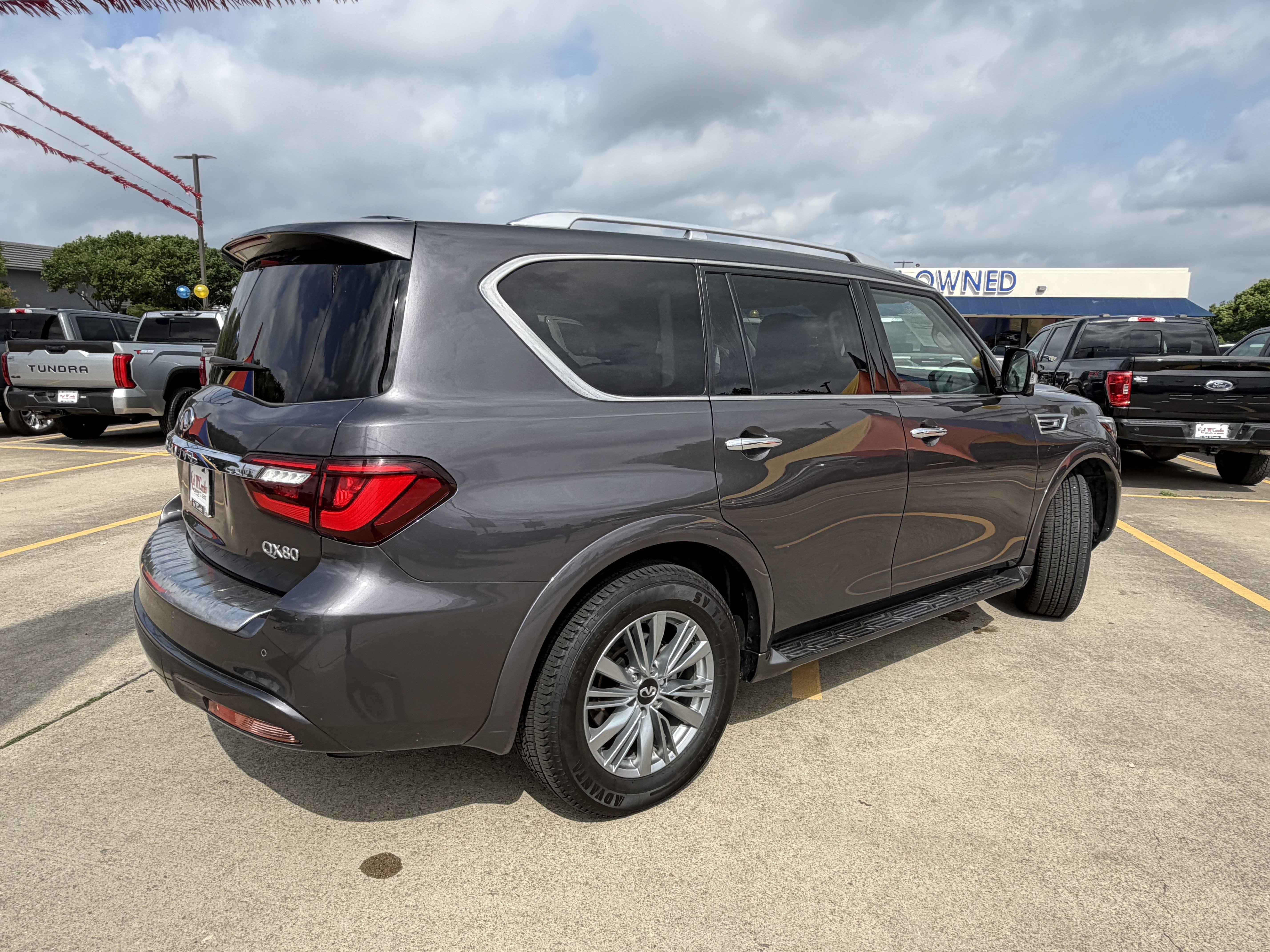 Used 2024 INFINITI QX80 Luxe AWD/4WD image 5