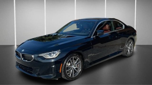 Used 2023 BMW 230i Coupe w/ Premium Package RWD image 13