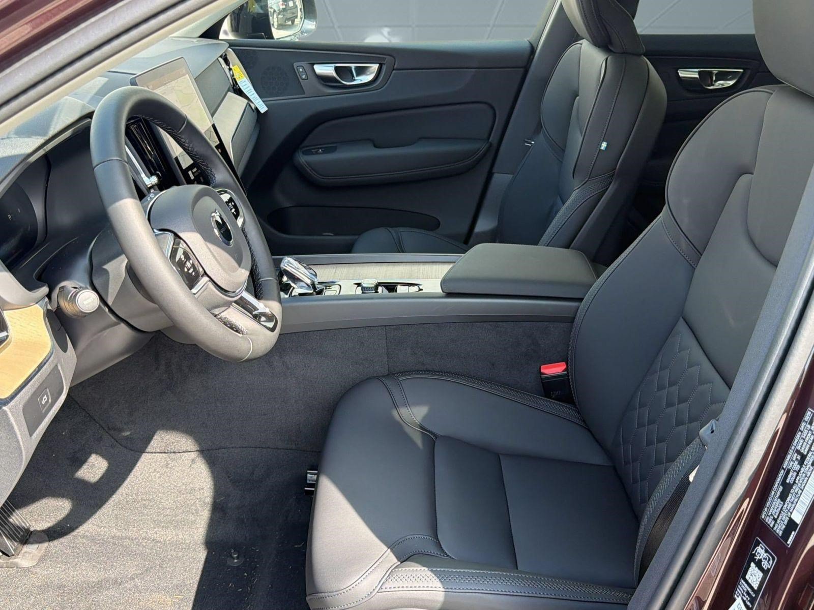 New 2026 Volvo XC60 B5 Plus w/ Protection Package Premier AWD/4WD image 5