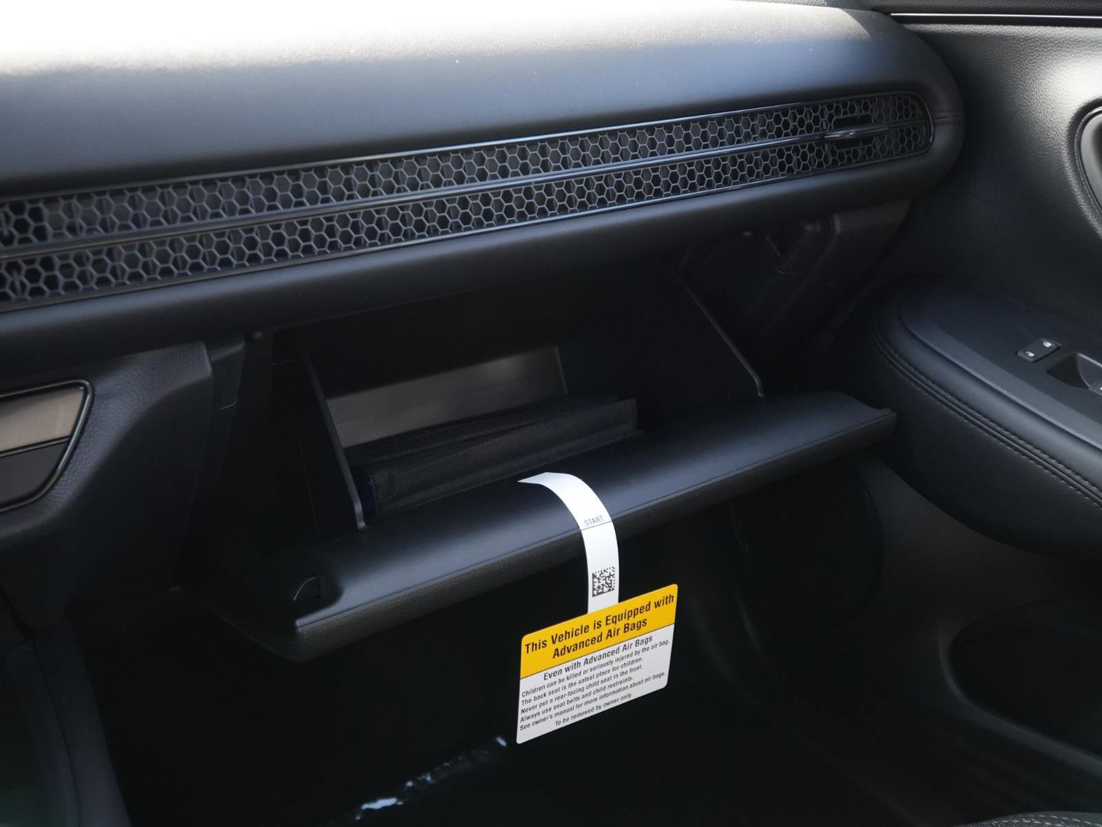 New 2026 Honda HR-V LX image 26