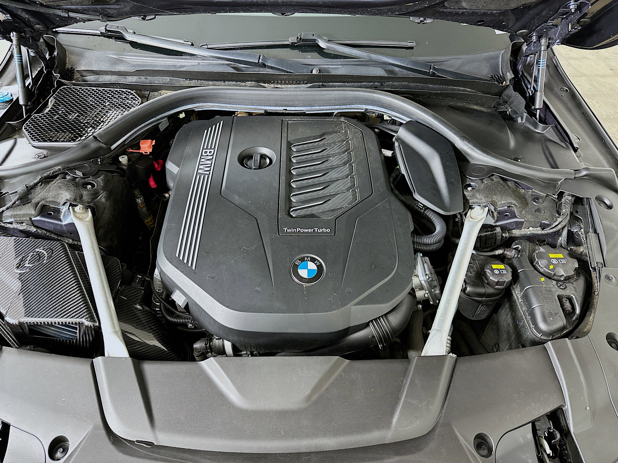 Used 2020 BMW 740i xDrive w/ Cold Weather Package image 35