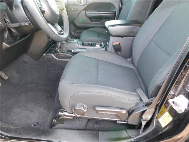 Used 2023 Jeep Wrangler Unlimited Sport AWD/4WD image 23