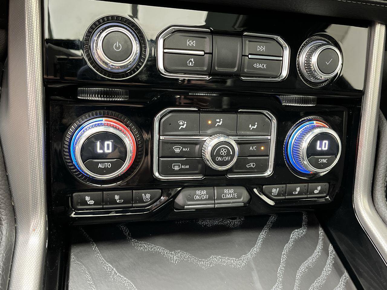 Certified 2023 GMC Yukon XL Denali AWD/4WD image 25