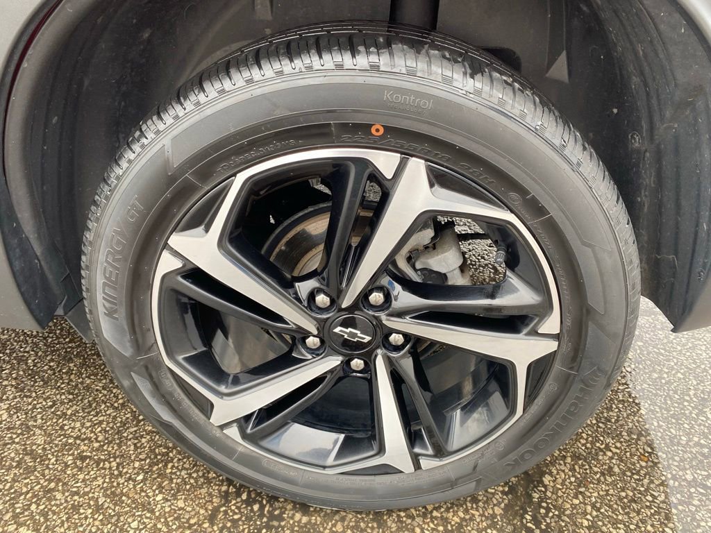 Used 2021 Chevrolet TrailBlazer RS w/ Convenience Package FWD image 29