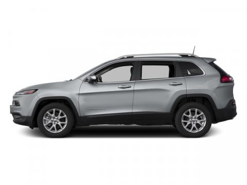 Used 2016 Jeep Cherokee Latitude w/ Comfort/Convenience Group image 3