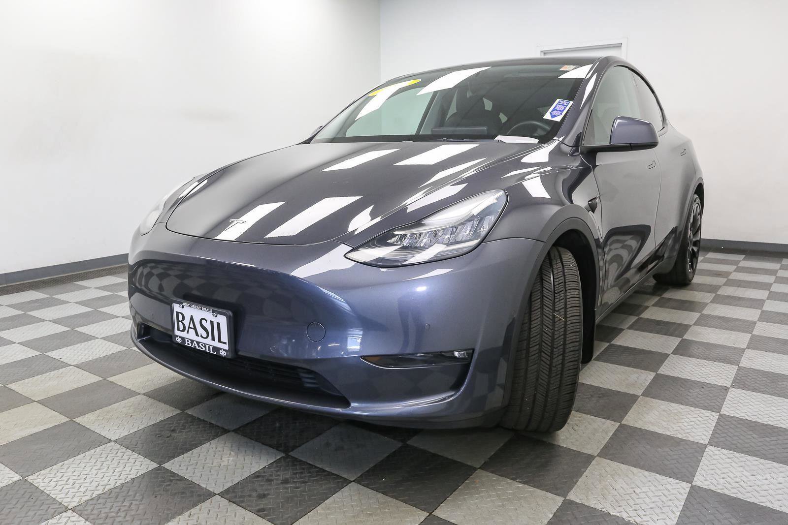 Used 2021 Tesla Model Y Long Range AWD/4WD image 4