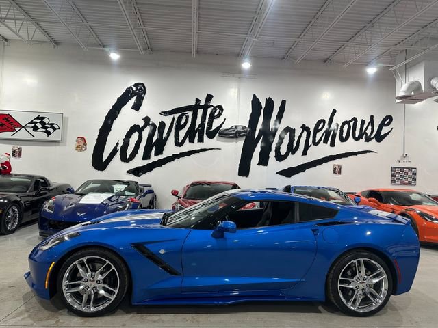Used 2015 Chevrolet Corvette Stingray Coupe w/ 3LT Preferred Equipment Group video 2