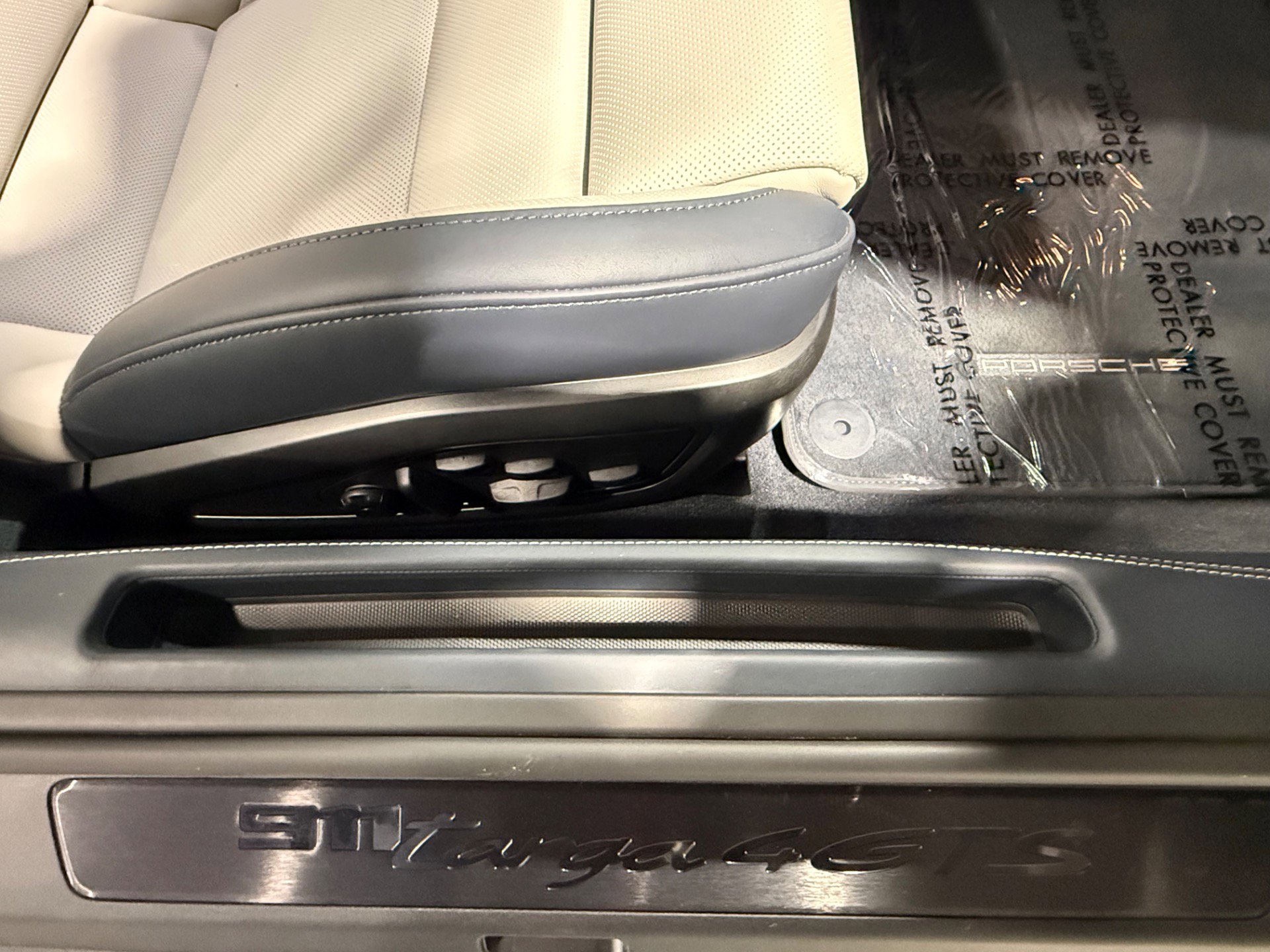 Used 2026 Porsche 911 Targa 4 GTS AWD/4WD image 80