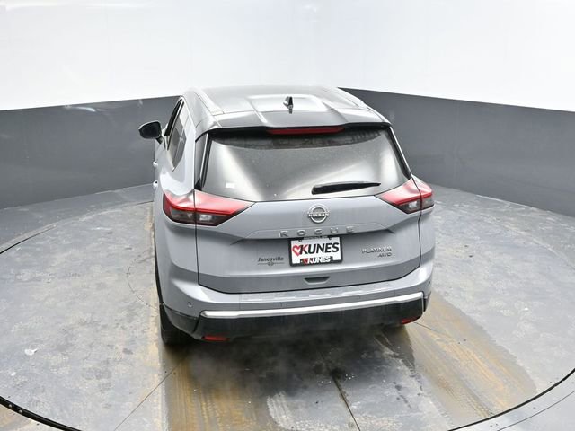 Used 2024 Nissan Rogue Platinum w/ Platinum Premium Package image 42